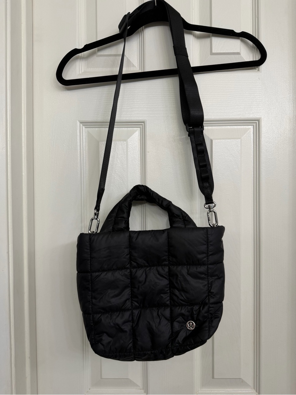 lululemon athletica Black Quilted Puffer Shoulder Bag